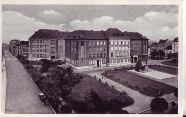 Plzeň 1941 95 030 ●